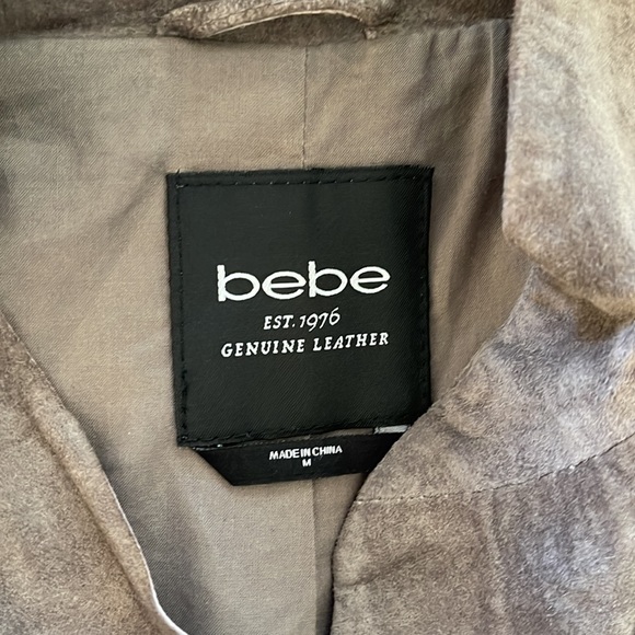 Bebe 100% Suede Vest with Belt - Picture 3 of 5